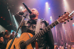 Festival Adora Campos: Fernandinho é a Atração Principal na 5ª Edição do Evento Gospel